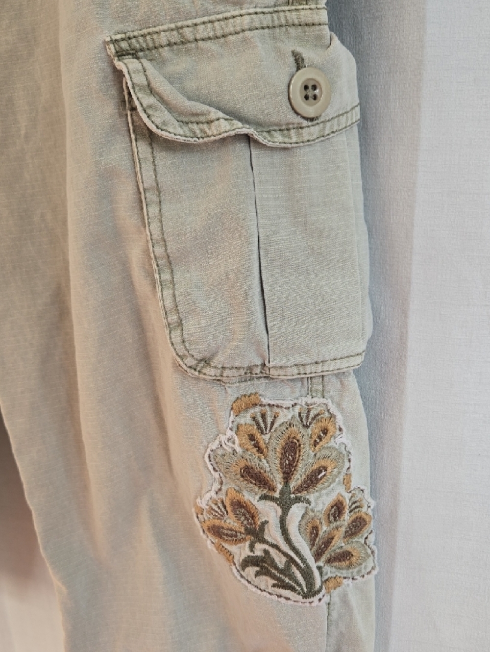 Natural Reflections Khaki Embroidered Cargo Capris - Picture 4 of 10